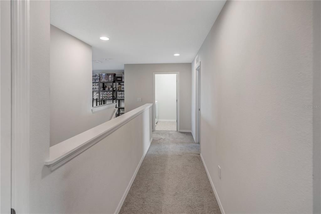For Sale: $400,000 (5 beds, 3 baths, 2710 Square Feet)