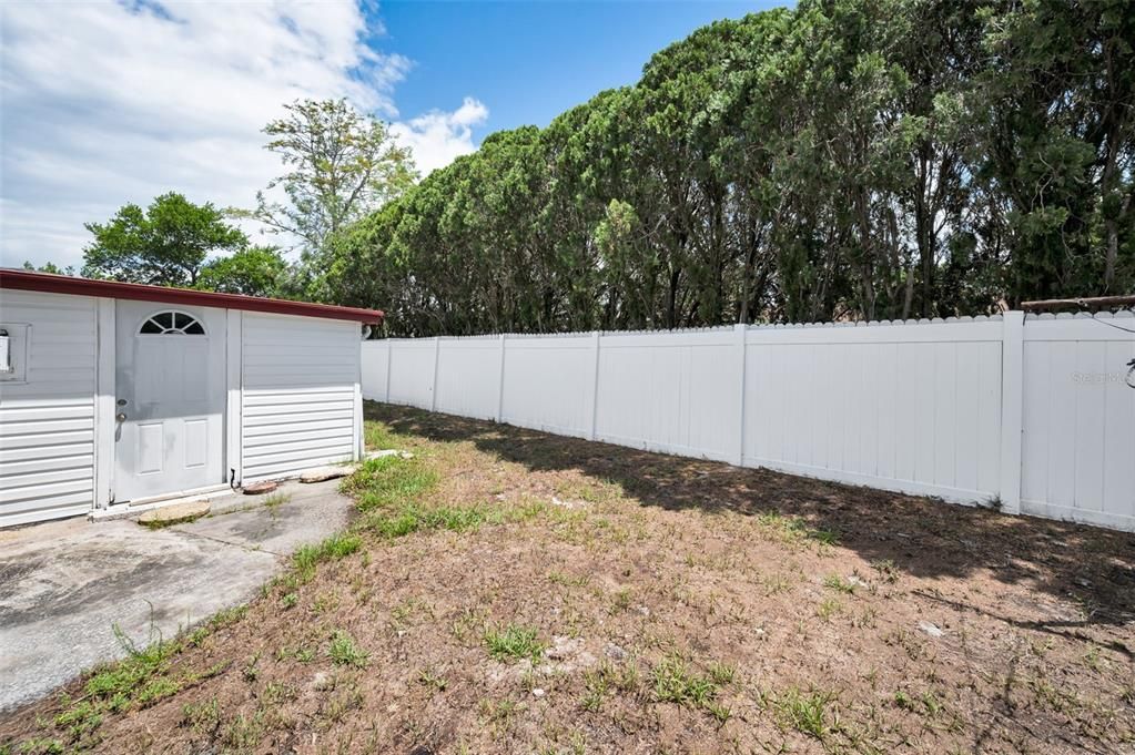 Activo con contrato: $220,000 (3 camas, 2 baños, 1261 Pies cuadrados)