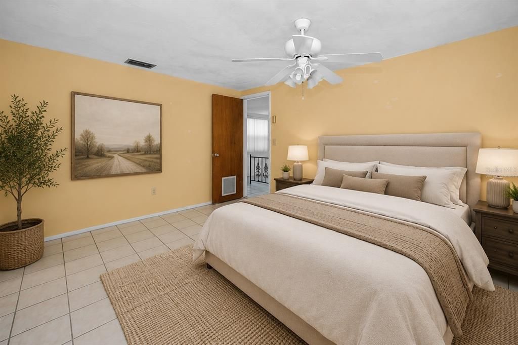Activo con contrato: $220,000 (3 camas, 2 baños, 1261 Pies cuadrados)