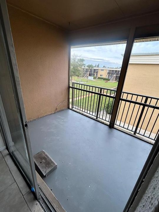 For Rent: $1,600 (2 beds, 2 baths, 1005 Square Feet)