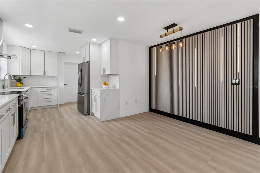 For Sale: $419,500 (4 beds, 2 baths, 1392 Square Feet)