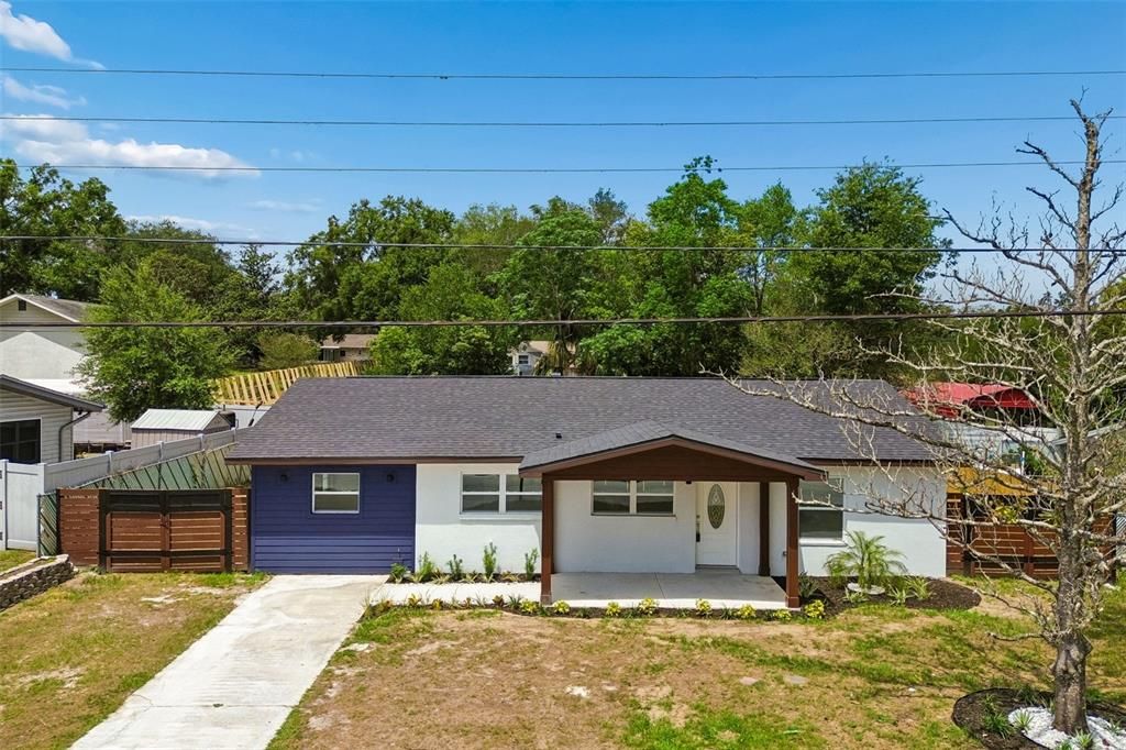 For Sale: $419,500 (4 beds, 2 baths, 1392 Square Feet)