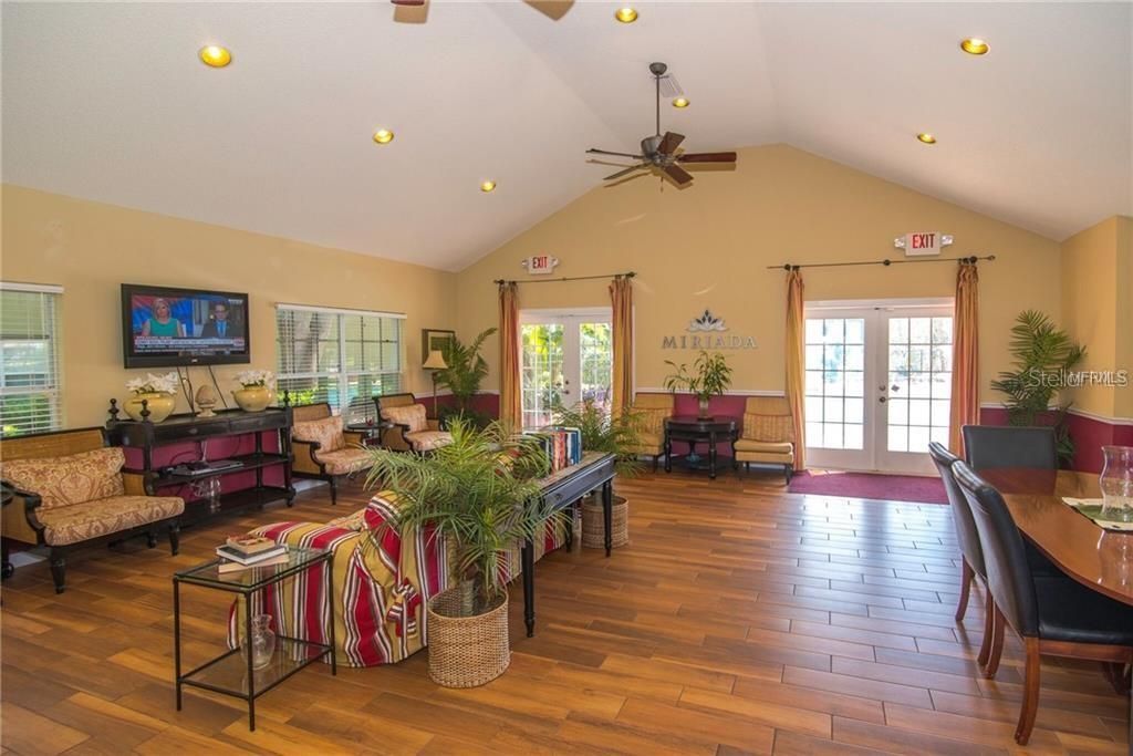 For Rent: $1,450 (1 beds, 1 baths, 830 Square Feet)