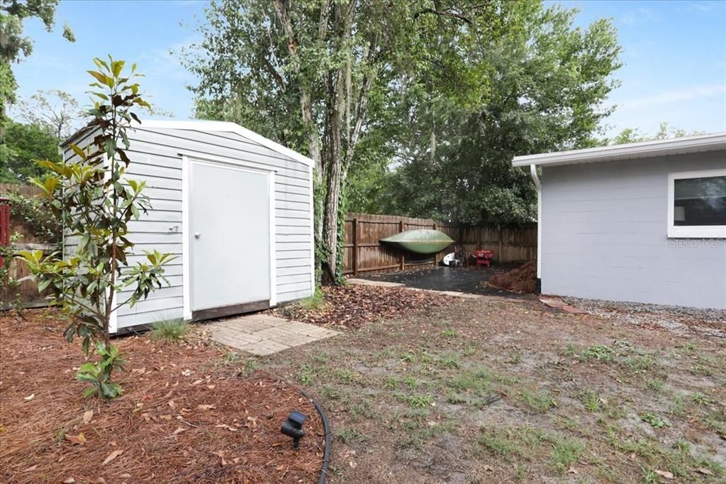 For Sale: $319,000 (4 beds, 2 baths, 1552 Square Feet)