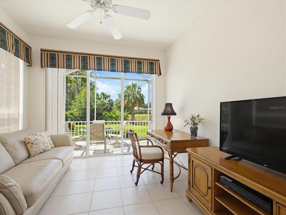 For Sale: $320,000 (3 beds, 2 baths, 1859 Square Feet)