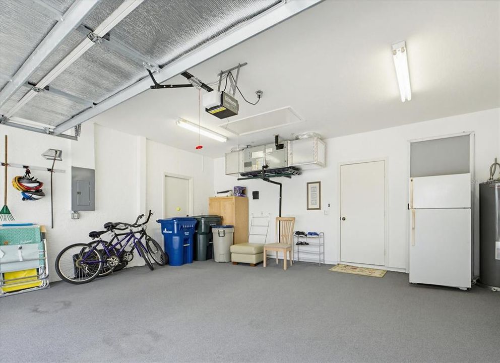 For Sale: $320,000 (3 beds, 2 baths, 1859 Square Feet)