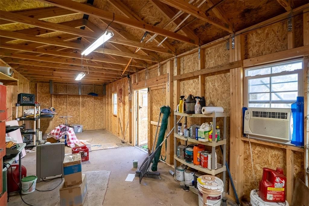 На продажу: $259,900 (2 спален, 1 ванн, 1524 Квадратных фут)