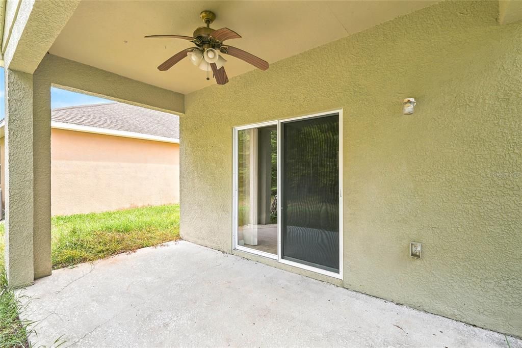 En Venta: $365,000 (4 camas, 2 baños, 2882 Pies cuadrados)