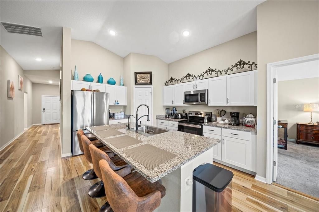 En Venta: $339,999 (4 camas, 2 baños, 1848 Pies cuadrados)