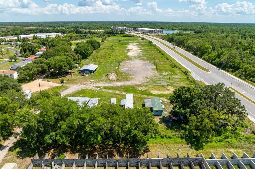 На продажу: $6,150,000 (14.26 acres)