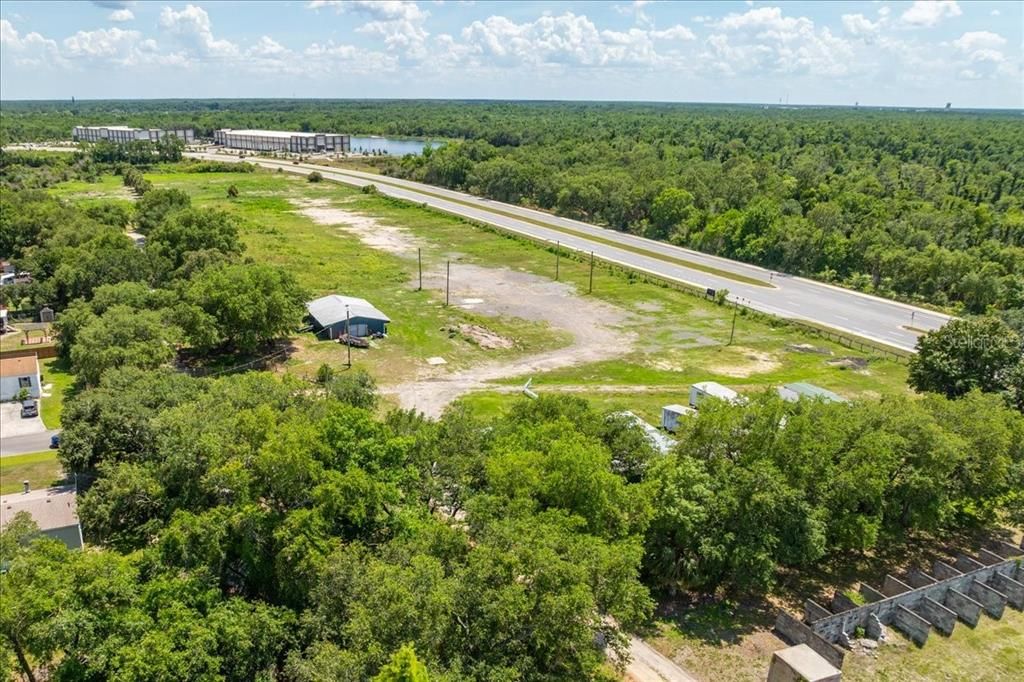 На продажу: $6,150,000 (14.26 acres)