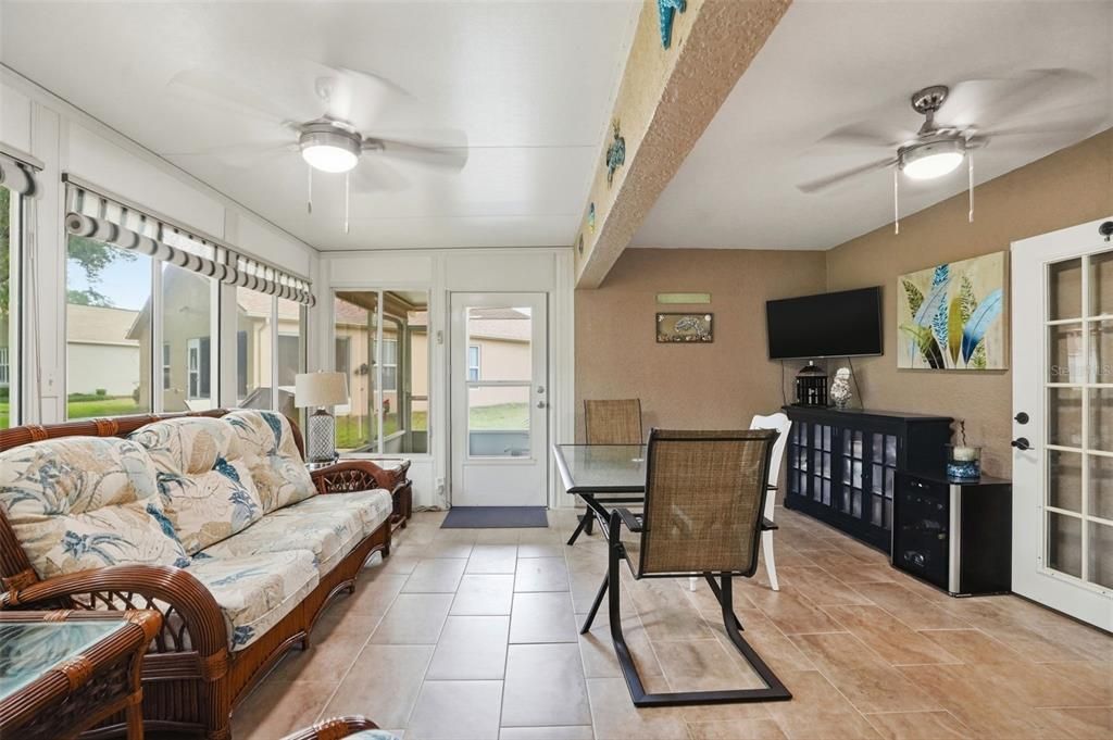 Active With Contract: $240,000 (2 beds, 2 baths, 1361 Square Feet)