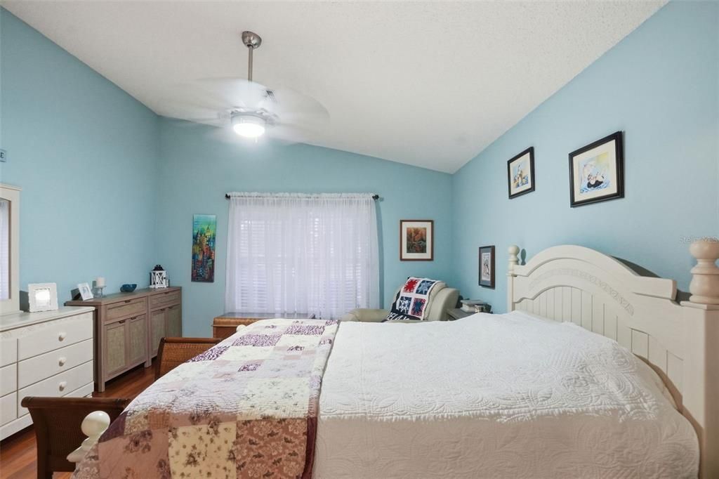 Active With Contract: $240,000 (2 beds, 2 baths, 1361 Square Feet)