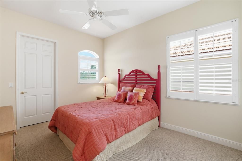 For Sale: $699,000 (3 beds, 3 baths, 3080 Square Feet)