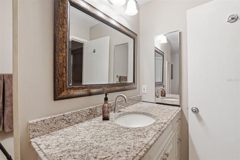 For Sale: $588,000 (3 beds, 2 baths, 1577 Square Feet)