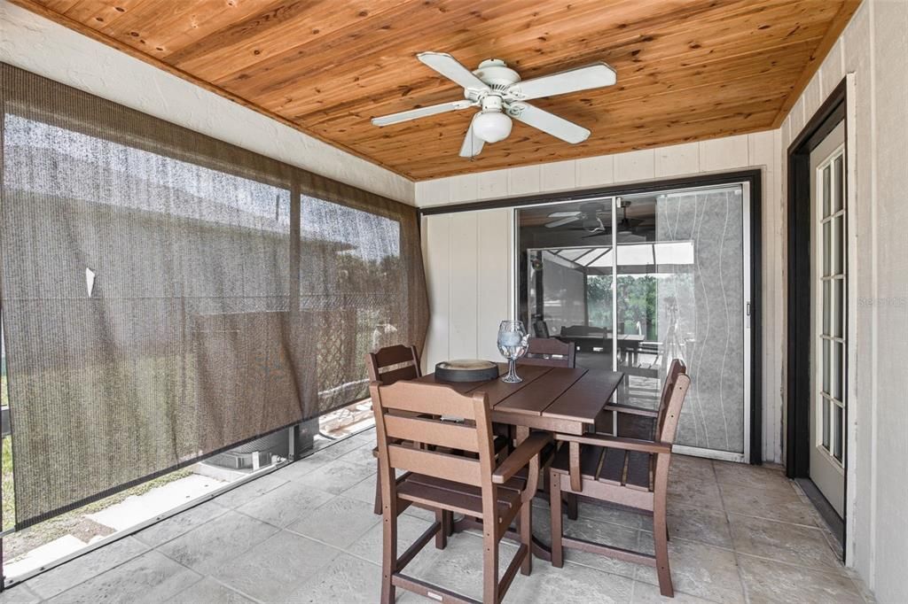 For Sale: $588,000 (3 beds, 2 baths, 1577 Square Feet)