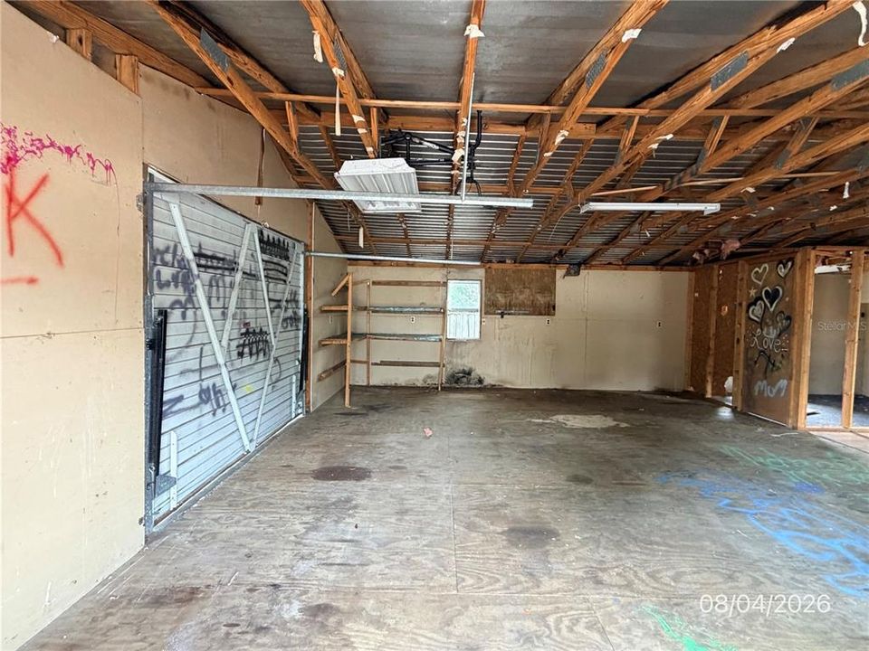 For Sale: $89,900 (3 beds, 2 baths, 1608 Square Feet)