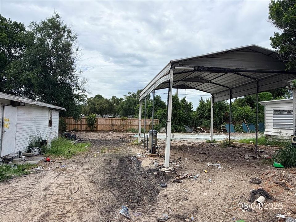 For Sale: $89,900 (3 beds, 2 baths, 1608 Square Feet)