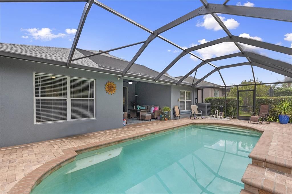 Active With Contract: $459,900 (4 beds, 2 baths, 1993 Square Feet)