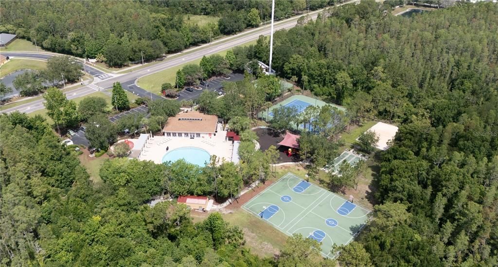 Active With Contract: $459,900 (4 beds, 2 baths, 1993 Square Feet)