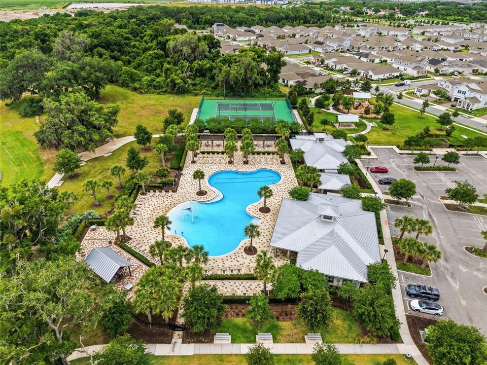 Activo con contrato: $449,995 (4 camas, 3 baños, 2175 Pies cuadrados)