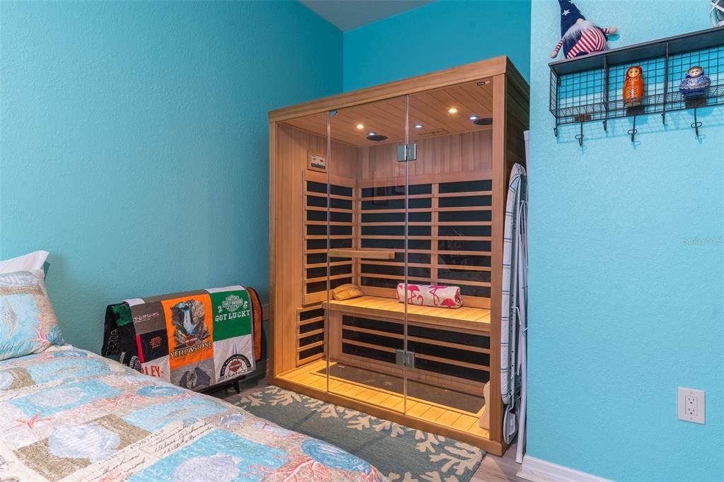 For Sale: $549,500 (3 beds, 2 baths, 2606 Square Feet)