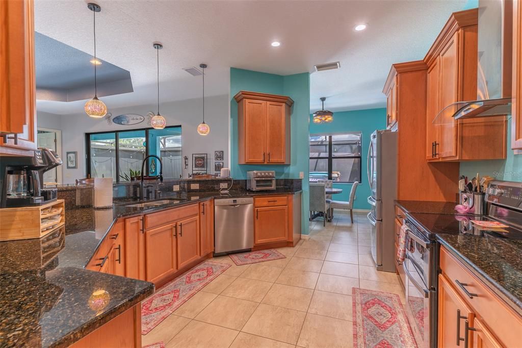 For Sale: $549,500 (3 beds, 2 baths, 2606 Square Feet)