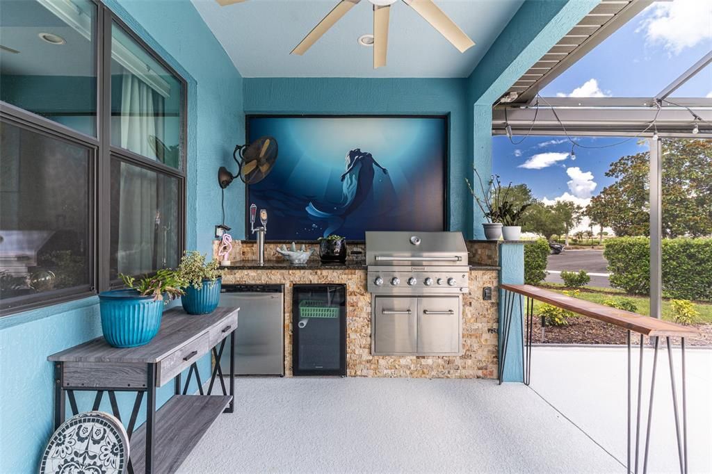 For Sale: $549,500 (3 beds, 2 baths, 2606 Square Feet)