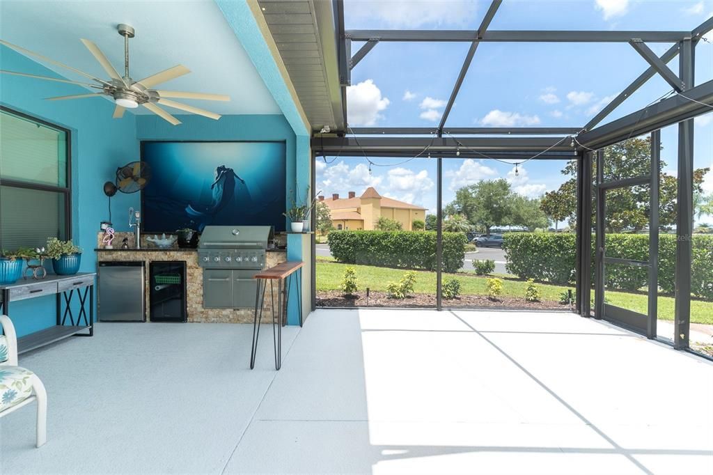 For Sale: $549,500 (3 beds, 2 baths, 2606 Square Feet)