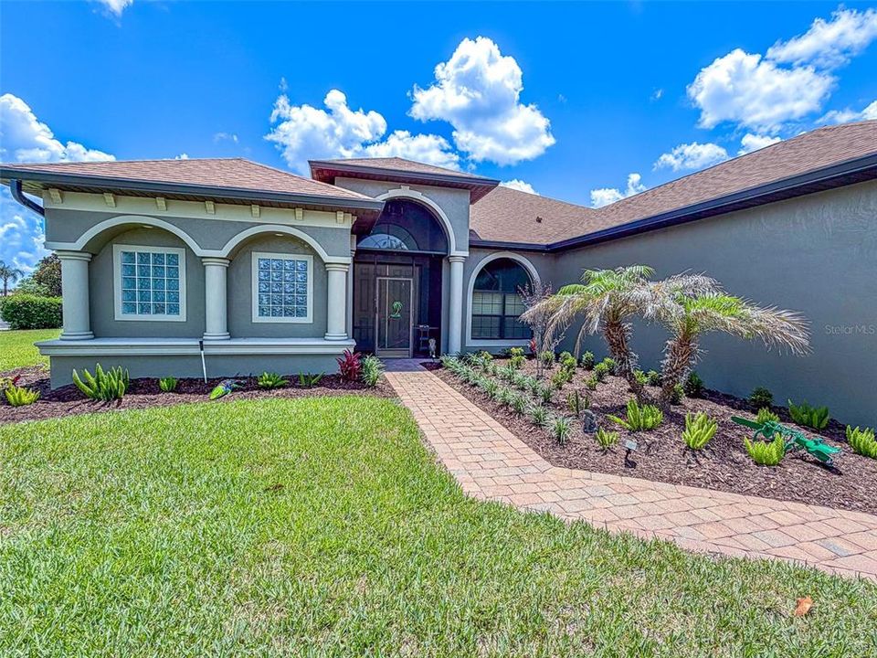 For Sale: $549,500 (3 beds, 2 baths, 2606 Square Feet)