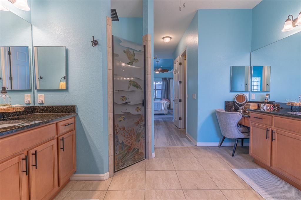 For Sale: $549,500 (3 beds, 2 baths, 2606 Square Feet)