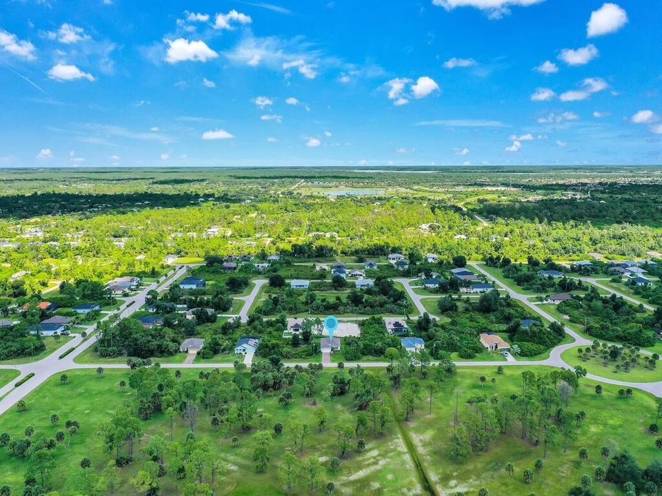 На продажу: $269,990 (3 спален, 2 ванн, 1585 Квадратных фут)