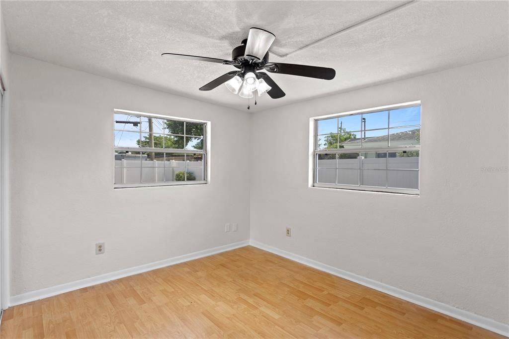 For Sale: $399,000 (4 beds, 3 baths, 1591 Square Feet)