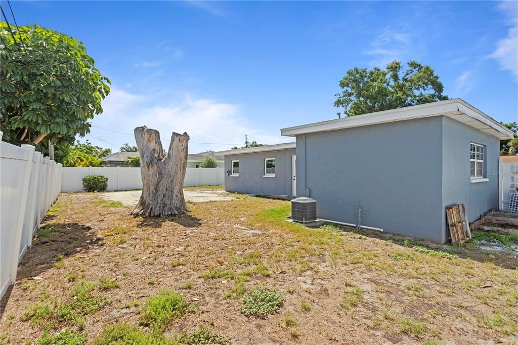 For Sale: $399,000 (4 beds, 3 baths, 1591 Square Feet)