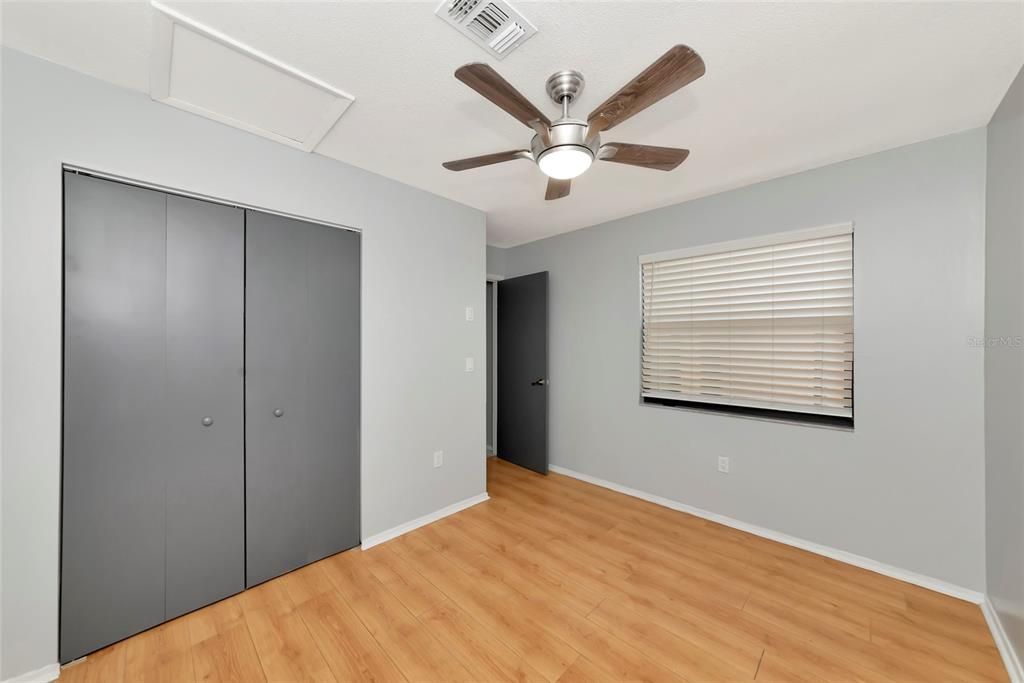 For Sale: $339,900 (2 beds, 2 baths, 1092 Square Feet)