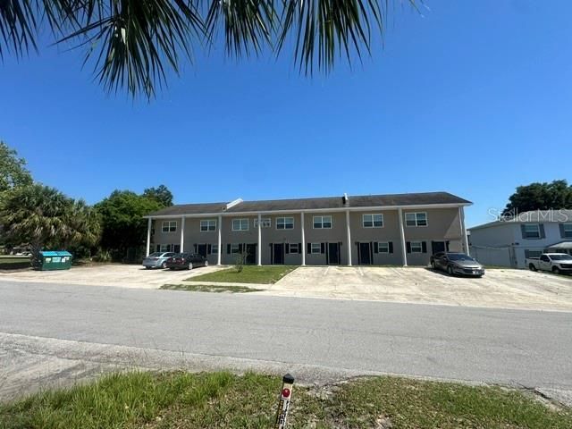 For Sale: $3,300,000 (28 beds, 0 baths, 12762 Square Feet)