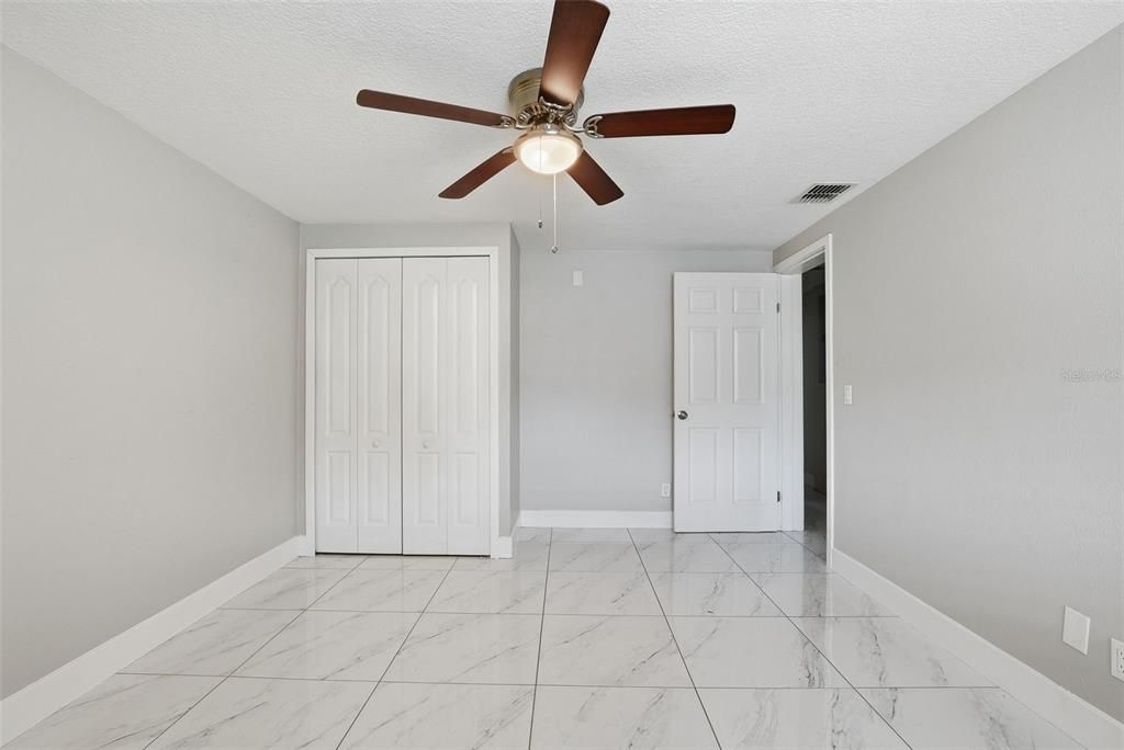 For Sale: $278,600 (2 beds, 1 baths, 1152 Square Feet)