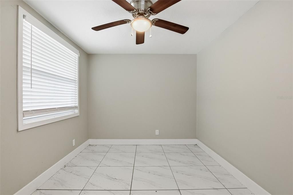 For Sale: $278,600 (2 beds, 1 baths, 1152 Square Feet)