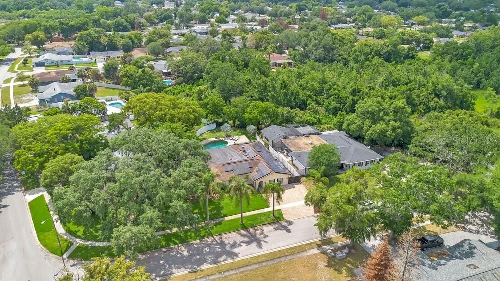 En Venta: $925,000 (5 camas, 3 baños, 3485 Pies cuadrados)