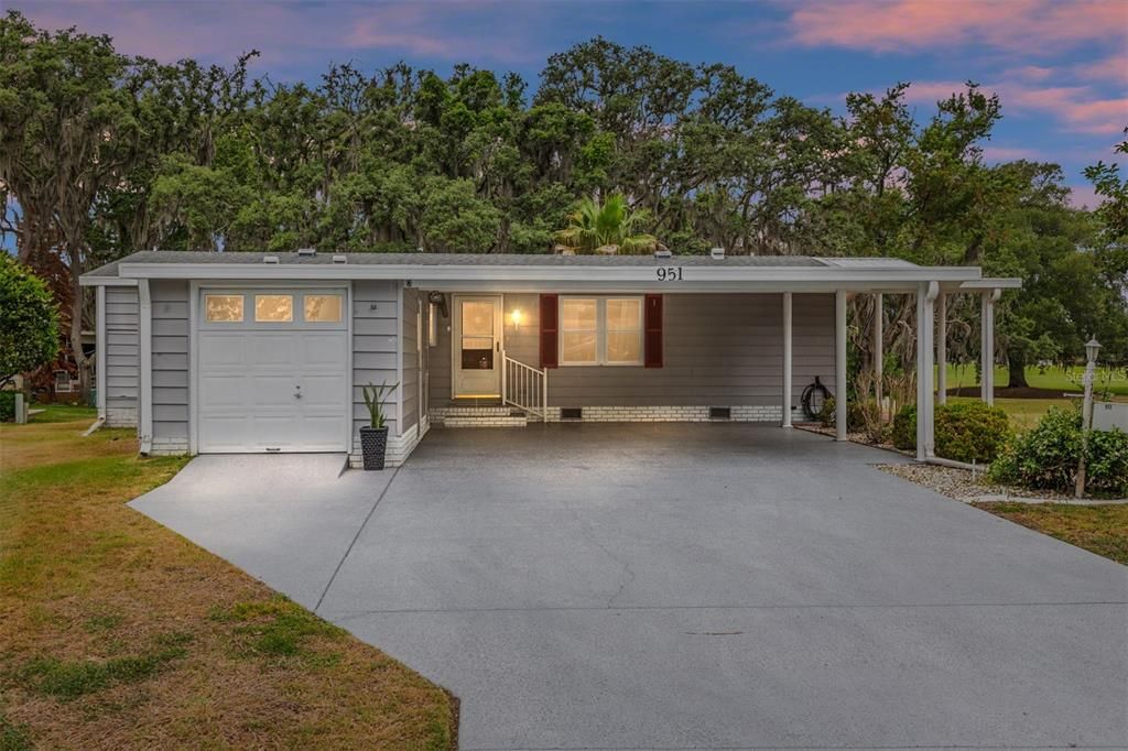 For Sale: $237,550 (2 beds, 2 baths, 1248 Square Feet)