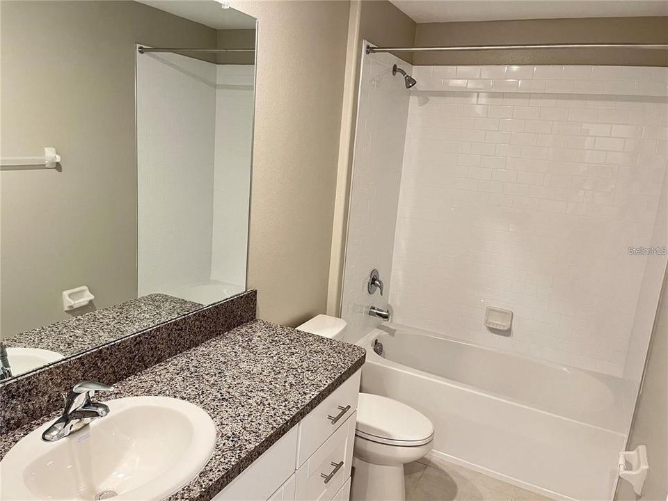 En Renta: $2,799 (4 camas, 2 baños, 1870 Pies cuadrados)