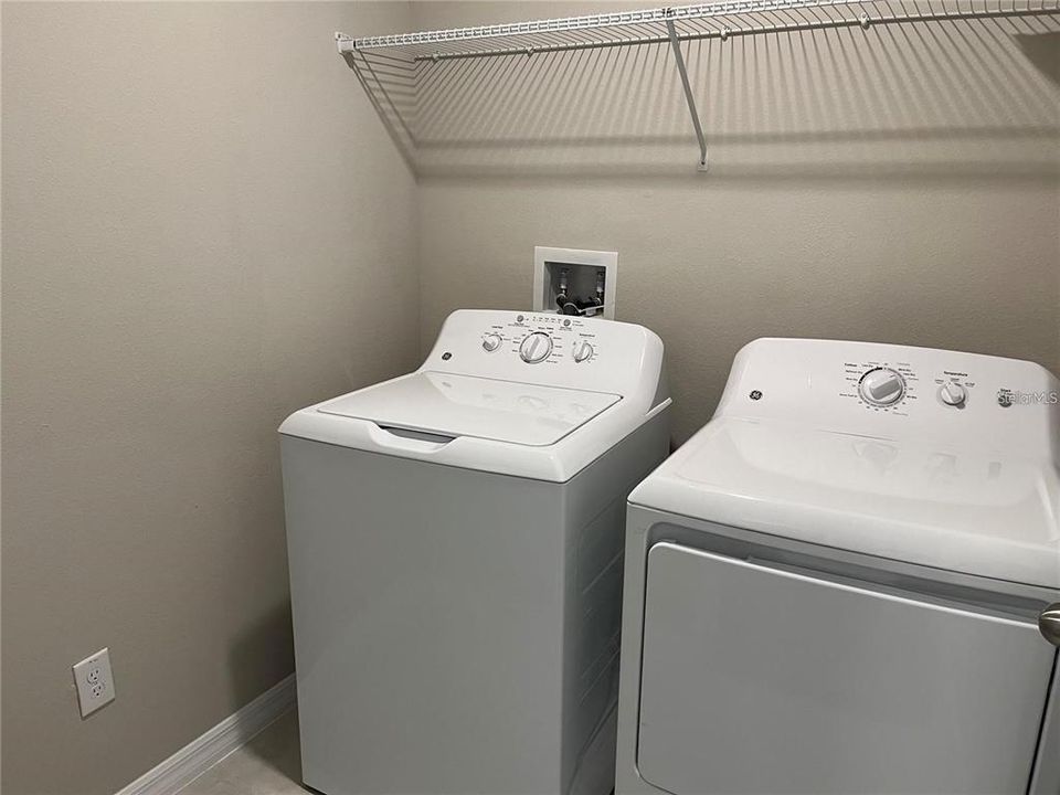 En Renta: $2,799 (4 camas, 2 baños, 1870 Pies cuadrados)