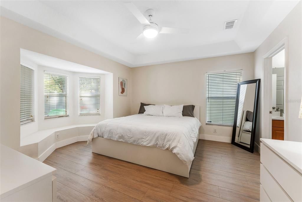 En Renta: $2,875 (4 camas, 2 baños, 2010 Pies cuadrados)