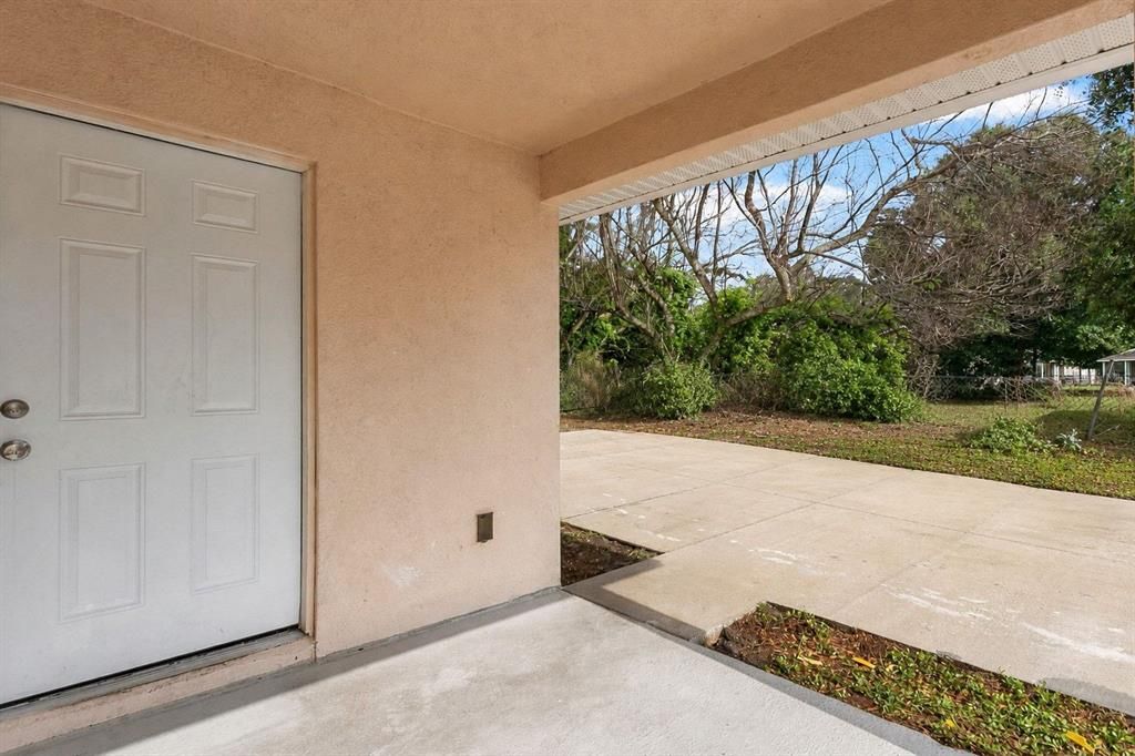 For Sale: $314,999 (3 beds, 2 baths, 1367 Square Feet)