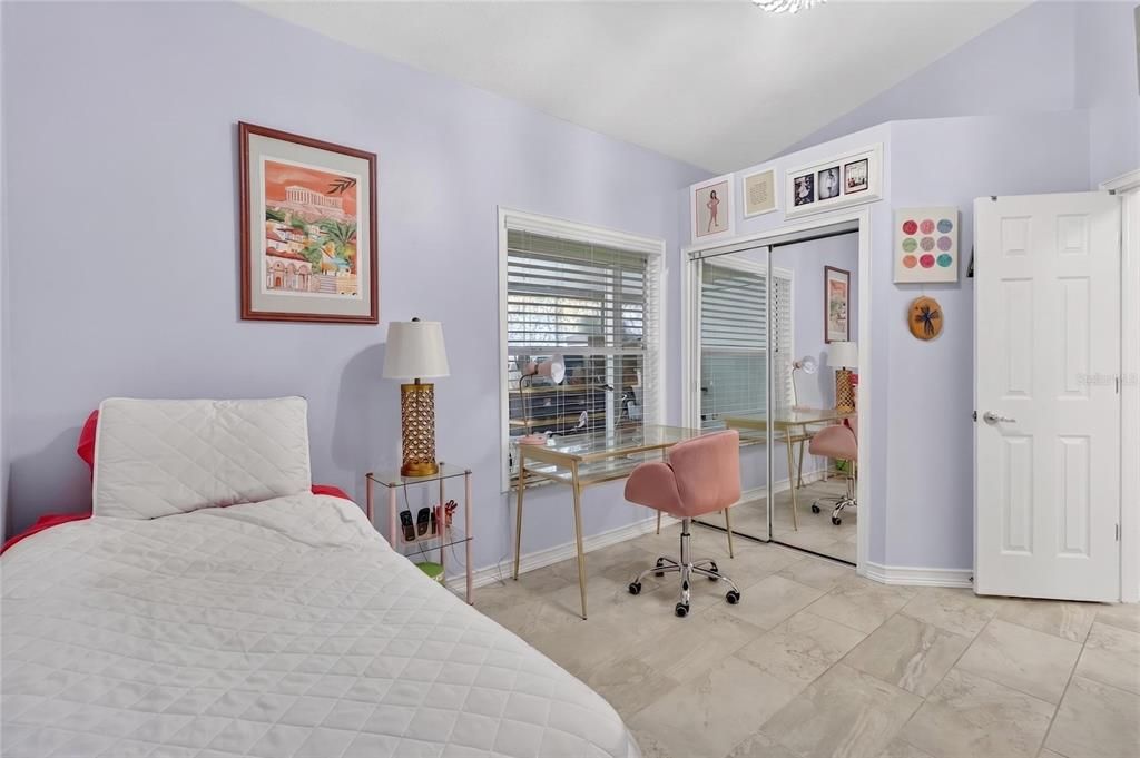 En Venta: $259,900 (2 camas, 2 baños, 1115 Pies cuadrados)