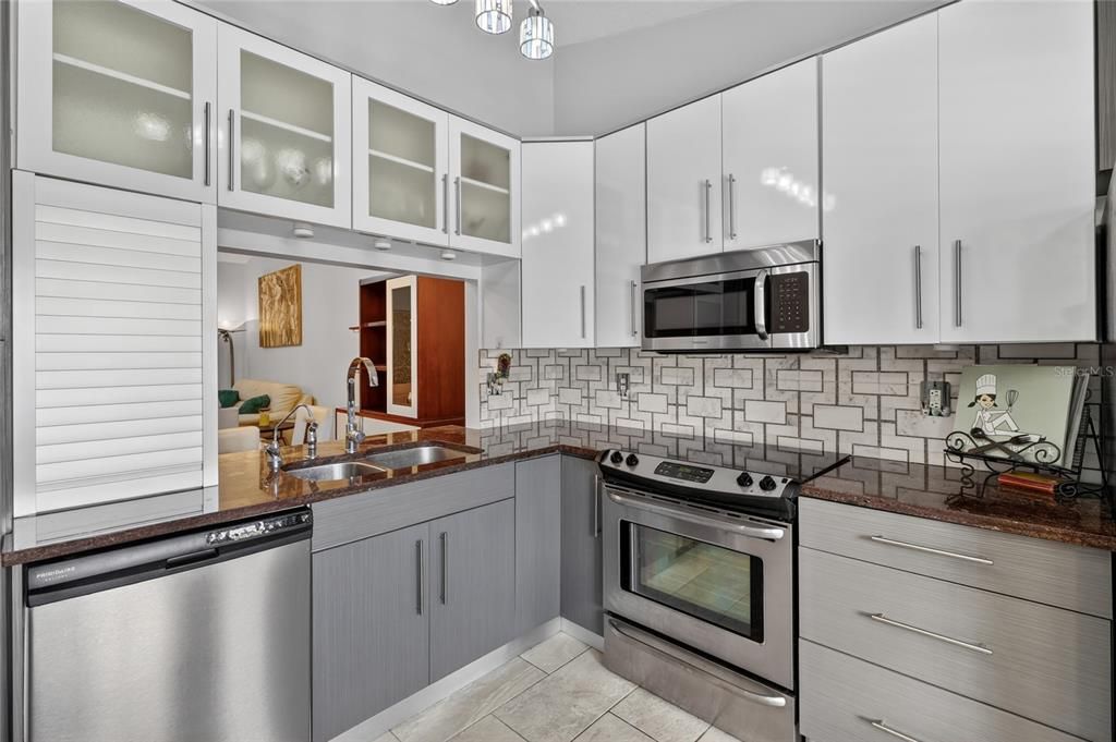 En Venta: $259,900 (2 camas, 2 baños, 1115 Pies cuadrados)