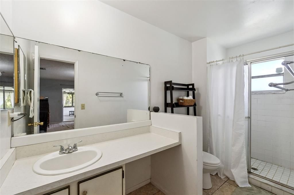 En Venta: $400,000 (3 camas, 2 baños, 1873 Pies cuadrados)