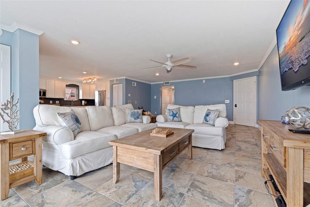 For Rent: $3,600 (2 beds, 2 baths, 1420 Square Feet)