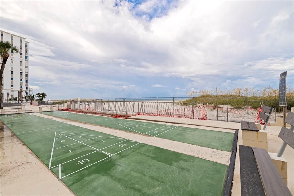 For Rent: $3,600 (2 beds, 2 baths, 1420 Square Feet)