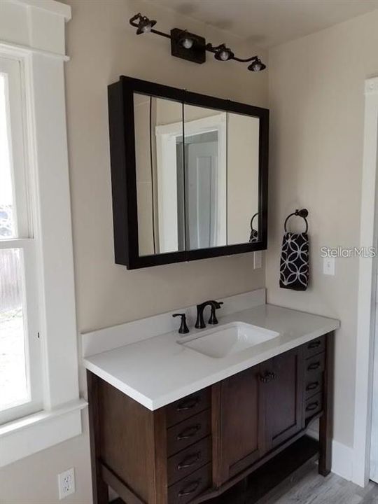 En Renta: $1,595 (1 camas, 1 baños, 700 Pies cuadrados)